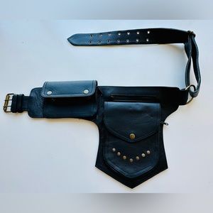 NWOT LEATHER Pocket Belt